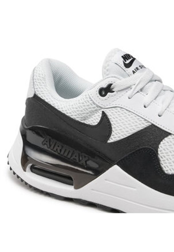 Nike Sneakersy DM9537 103 Biały. Kolor: biały. Materiał: materiał, mesh