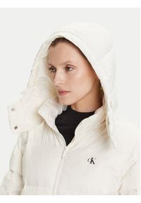 Calvin Klein Jeans Kurtka puchowa Essential LV047D502G Beżowy Regular Fit. Kolor: beżowy. Materiał: syntetyk #3
