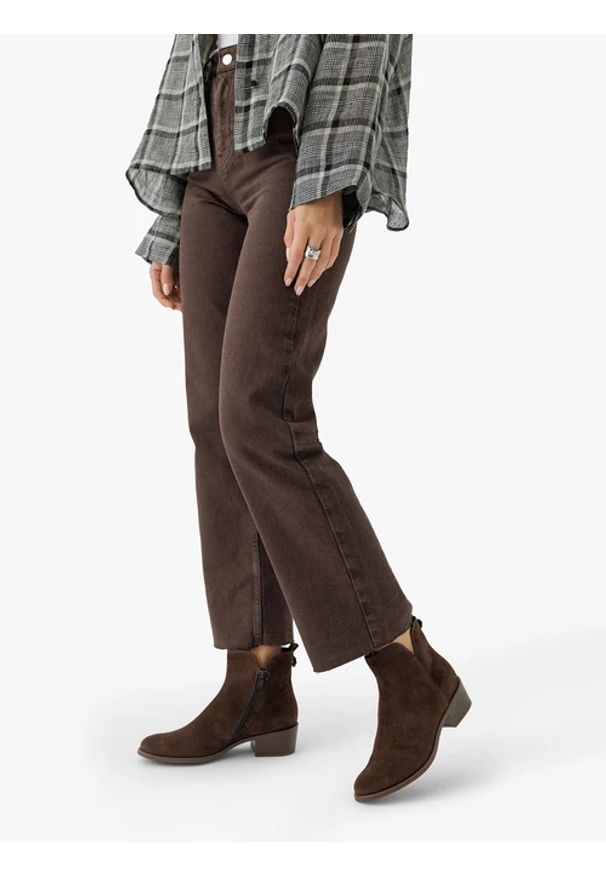 Ryłko - Czekoladowe ocieplane botki. Okazja: na co dzień. Nosek buta: okrągły. Zapięcie: zamek. Kolor: brązowy. Szerokość cholewki: normalna. Materiał: skóra, welur. Obcas: na obcasie. Styl: casual, street. Wysokość obcasa: średni