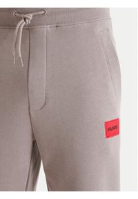 Hugo - HUGO Spodnie dresowe Doak212 50447963 Brązowy Regular Fit. Kolor: brązowy. Materiał: bawełna #3