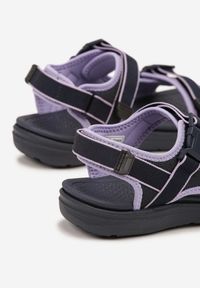 Born2be - Granatowo-Fioletowe Sandały w Sportowym Stylu Firicene. Okazja: na spacer. Zapięcie: rzepy. Kolor: niebieski. Sezon: lato. Styl: sportowy