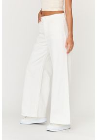 7 FOR ALL MANKIND Białe jeansy damskie Zoey Milk, Rozmiar 29. Kolor: biały. Styl: elegancki #4