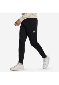 Spodnie do piłki nożnej Adidas Entrada 22. Kolor: czarny. Materiał: poliester