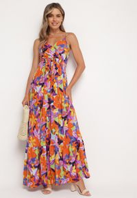 Born2be - Pomarańczowo-Fioletowa Wiskozowa Sukienka na Ramiączkach z Kopertowym Dekoltem i Gumką w Talii z Tiamalen. Okazja: na co dzień, na imprezę. Typ kołnierza: dekolt kopertowy. Kolor: pomarańczowy. Materiał: wiskoza. Długość rękawa: na ramiączkach. Wzór: aplikacja. Typ sukienki: kopertowe. Styl: wizytowy, klasyczny, casual, elegancki #7