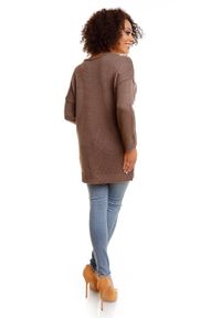 PeeKaBoo - Prosty sweter typu oversize z rozcięciami po bokach. Okazja: do pracy, na co dzień. Materiał: akryl. Długość: długie. Styl: casual #3
