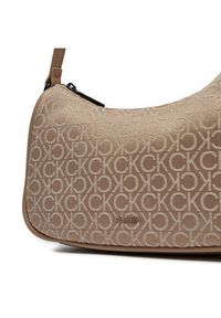 Calvin Klein Torebka Ck Refine Shoulder Bag K60K612333 Brązowy. Kolor: brązowy. Materiał: skórzane