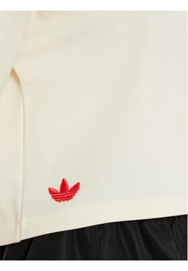 Adidas - adidas T-Shirt Neuclassics JI8512 Beżowy Regular Fit. Kolor: beżowy. Materiał: bawełna, syntetyk