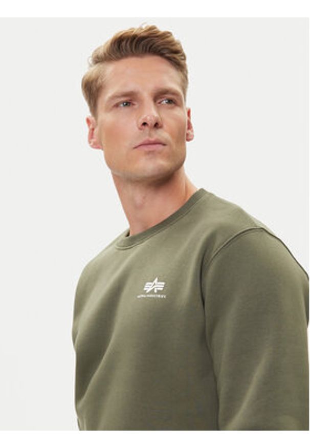 Alpha Industries Bluza Basic 188307 Zielony Regular Fit. Kolor: zielony. Materiał: bawełna