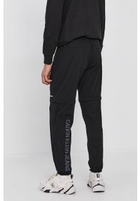 Calvin Klein Jeans Spodnie J30J318165.4890 męskie kolor czarny gładkie. Kolor: czarny. Materiał: dzianina. Wzór: gładki #4