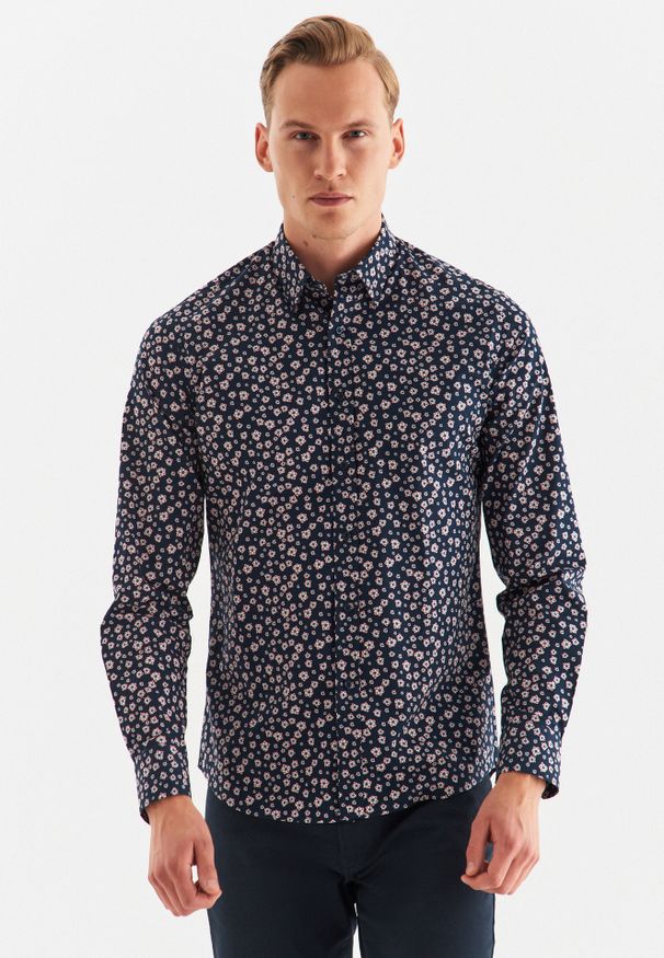 Pako Lorente - PAKO LORENTE – Koszula męska P22WF-1X-026-G-S. Typ kołnierza: kołnierzyk klasyczny. Materiał: elastan, bawełna. Długość rękawa: długi rękaw. Długość: długie. Wzór: kwiaty. Styl: klasyczny