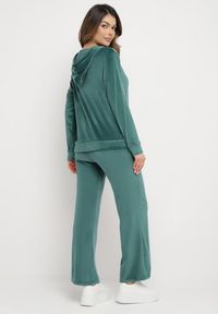 Born2be - Ciemnozielony Welurowy Komplet Dresowy Bluza z Kapturem i Szerokie Spodnie Atiferi. Kolor: zielony. Materiał: welur, dresówka #4