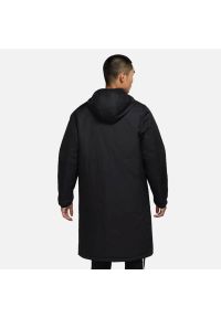 Kurtka uniwersalna męska Nike Park 20. Kolor: biały, wielokolorowy, czarny. Materiał: syntetyk. Sezon: zima