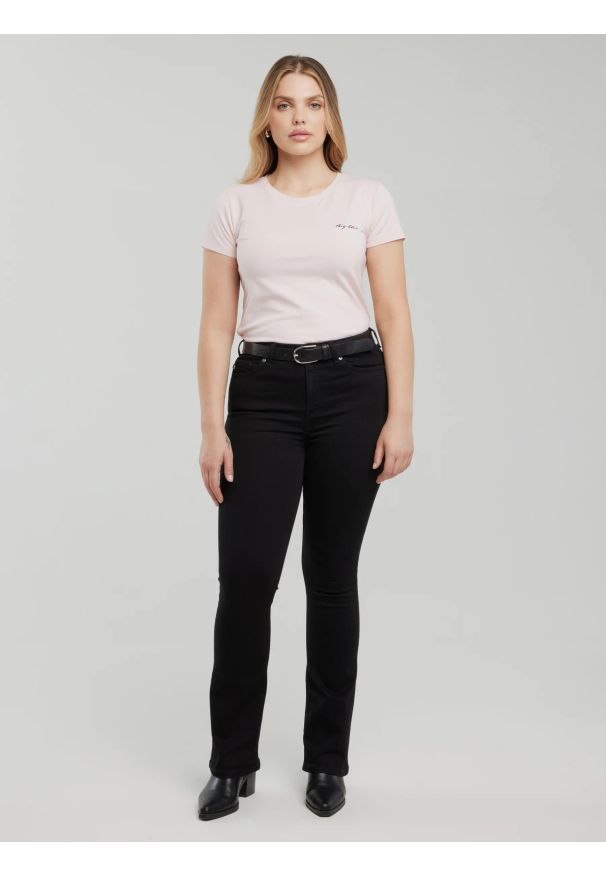 Big-Star - Koszulka damska z niewielkim logo różowa Irsera 600. Okazja: na co dzień. Kolor: różowy. Materiał: materiał, bawełna, jeans. Wzór: haft. Styl: casual, elegancki