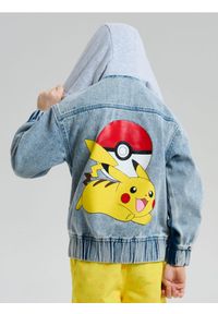 Sinsay - Kurtka jeansowa z kapturem Pokemon - turkusowy. Typ kołnierza: kaptur. Kolor: turkusowy. Materiał: jeans #1