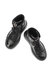 Czarne Sneakersy Carinii Damskie Buty Na Platformie. Kolor: czarny. Materiał: jeans, skóra. Obcas: na platformie. Styl: elegancki. Wysokość obcasa: średni #8