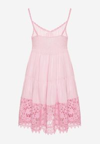 Born2be - Różowa Rozkloszowana Sukienka w Haftowany Wzór Mavironne. Okazja: na imprezę. Kolor: różowy. Wzór: haft. Styl: elegancki #4