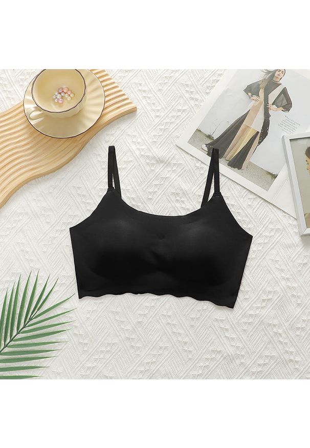 Intica - Biustonosz sportowy z pianki na treningi i codzienne aktywności Lyudmila. Kolor: czarny. Materiał: tkanina