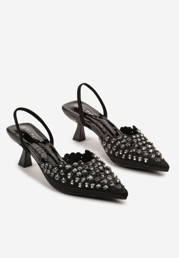 Born2be - Czarne Sandały na Kaczuszce z Cyrkoniami Lenoriel. Okazja: na co dzień. Kolor: czarny. Materiał: len. Sezon: lato. Obcas: na szpilce. Styl: elegancki, casual