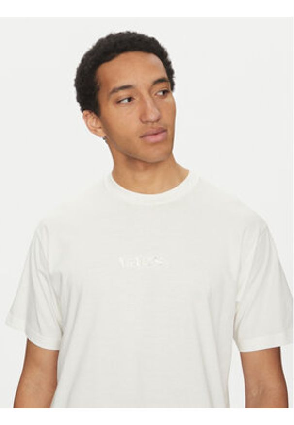Vans T-Shirt Essential VN000HPZ Écru Loose Fit. Materiał: bawełna