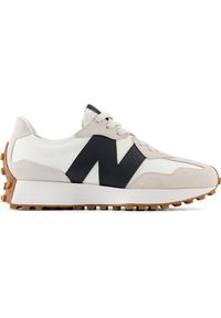 Buty damskie New Balance WS327GD – beżowe. Okazja: na co dzień. Kolor: beżowy. Materiał: dresówka, guma, syntetyk, zamsz, materiał, skóra. Szerokość cholewki: normalna. Sezon: wiosna