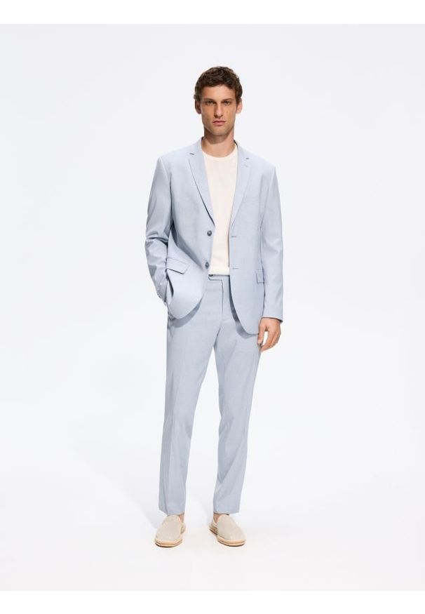 Reserved - Marynarka slim fit z wiskozą - jasnoniebieski. Kolor: niebieski. Materiał: wiskoza