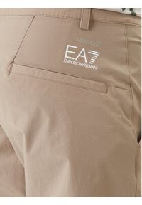 EA7 Emporio Armani Spodnie materiałowe 7M000509 AF14589 U6167 Beżowy Regular Fit. Kolor: beżowy. Materiał: syntetyk #2