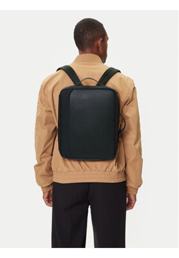 Emporio Armani Torba na laptopa EM001782 AF13670 UC001 Czarny. Kolor: czarny. Materiał: skóra