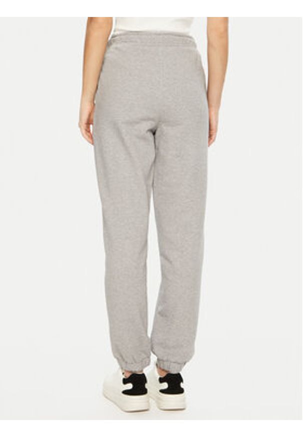 Guess Jeans Spodnie dresowe W5RB63 K68I4 Szary Regular Fit. Kolor: szary. Materiał: bawełna