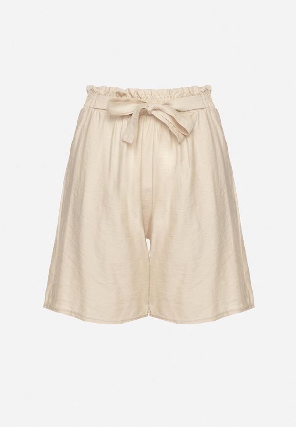 Born2be - Beżowe Wiskozowe Szorty z Wysokim Stanem i Paskiem Lumovelle. Okazja: na co dzień. Stan: podwyższony. Kolor: beżowy. Materiał: wiskoza. Styl: casual, elegancki