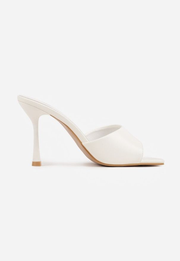 Born2be - Białe Klapki na Szpilce z Kwadratowym Noskiem Mellota. Okazja: na co dzień, na ślub cywilny, na wesele. Kolor: biały. Obcas: na szpilce. Styl: casual, elegancki