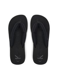Calvin Klein Jeans Japonki Beach Sandal Flatform Ttxr Satin YW0YW01723 Czarny. Kolor: czarny. Materiał: materiał