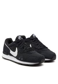 Nike Sneakersy Venture Runner CK2948 001 Czarny. Kolor: czarny. Materiał: mesh, materiał