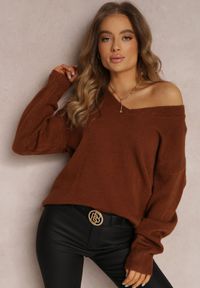 Renee - Brązowy Sweter z Wiskozy Oversize Conime. Okazja: na co dzień. Typ kołnierza: dekolt w kształcie V. Kolor: brązowy. Materiał: wiskoza. Długość rękawa: długi rękaw. Długość: długie. Wzór: aplikacja. Styl: casual, elegancki #5