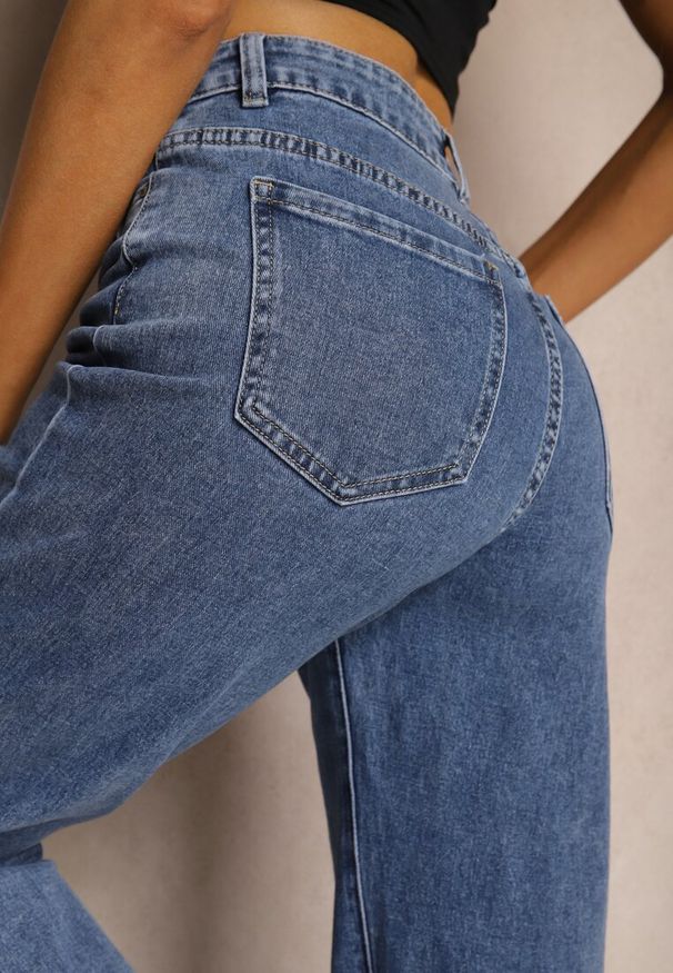 Renee - Granatowe Jeansy z Bawełny o Kroju Dzwonów High Waist Navilis. Stan: podwyższony. Kolor: niebieski. Styl: retro, elegancki