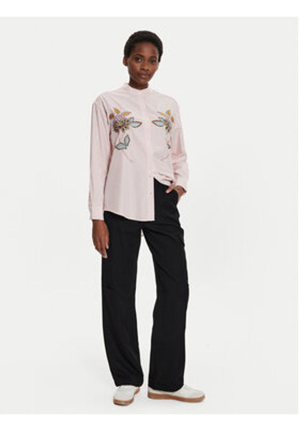 Desigual Koszula Nagano 24WWCW40 Różowy Regular Fit. Kolor: różowy. Materiał: syntetyk