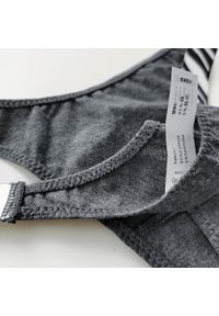 Intica - Stringi damskie z wysokim stanem optycznie wydłużające nogi Jisoon. Stan: podwyższony. Materiał: materiał #5