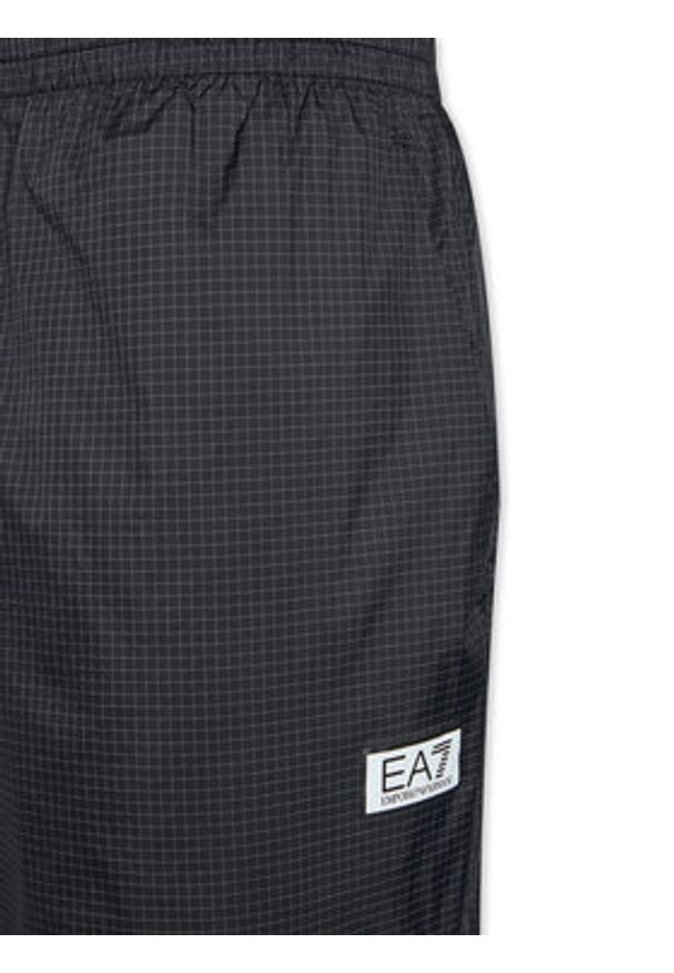 EA7 Emporio Armani Dres 7M001383 AF21521 UC001 Czarny Regular Fit. Kolor: czarny. Materiał: syntetyk