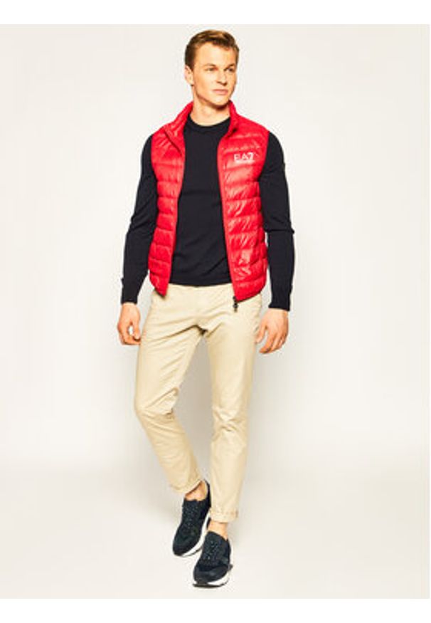 EA7 Emporio Armani Kamizelka 8NPQ01 PN29Z 1451 Czerwony Regular Fit. Kolor: czerwony. Materiał: syntetyk