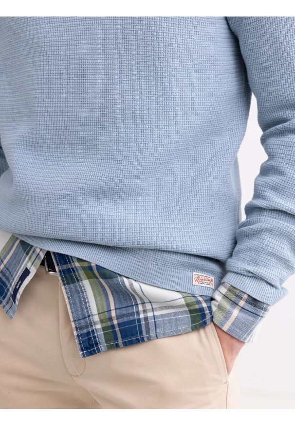 Big-Star - sweter męski bawełniany błękitny neilon 400. Okazja: na co dzień, do pracy. Kolor: niebieski. Materiał: bawełna. Wzór: ze splotem. Styl: casual, klasyczny