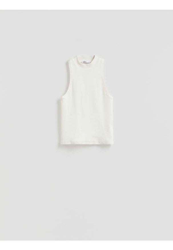 Reserved - Prążkowany top halter - złamana biel. Typ kołnierza: dekolt halter. Materiał: prążkowany