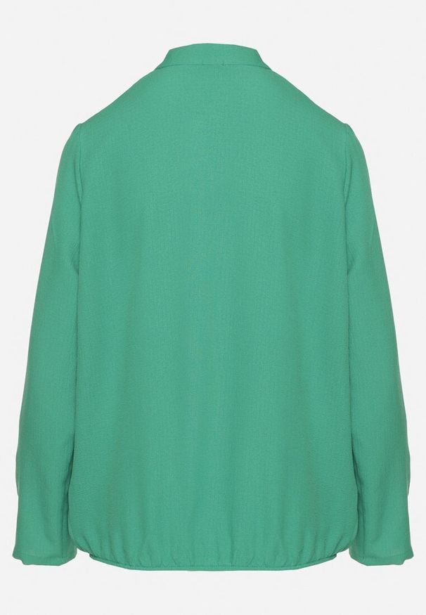 Born2be - Zielona Koszula z Podwijanymi Rękawami Ilanielis. Okazja: na co dzień. Kolor: zielony. Materiał: jeans. Styl: elegancki, casual