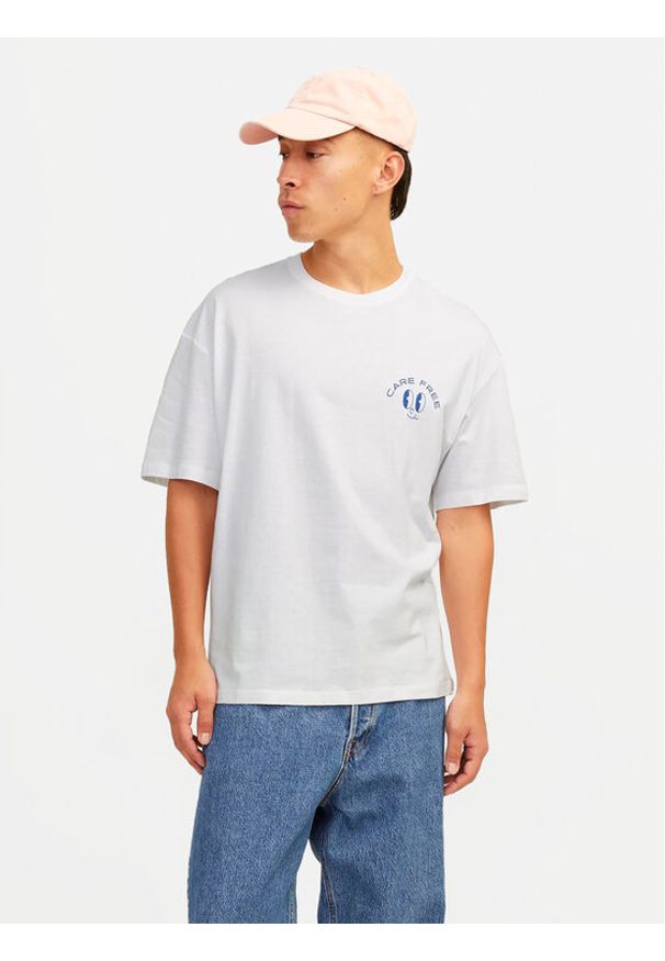 Jack & Jones - Jack&Jones T-Shirt Jorfrutti 12256926 Biały Wide Fit. Kolor: biały. Materiał: bawełna