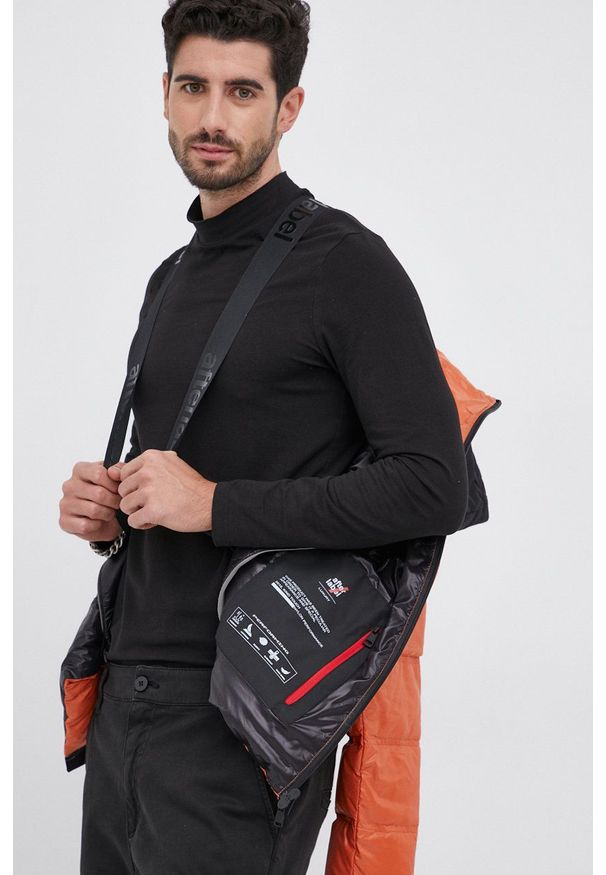 After Label - Kurtka puchowa. Okazja: na co dzień. Kolor: pomarańczowy. Materiał: puch. Wzór: gładki. Styl: casual