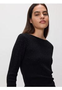 Reserved - Sweter z błyszczącą aplikacją - czarny. Kolor: czarny. Materiał: dzianina, wełna. Wzór: aplikacja