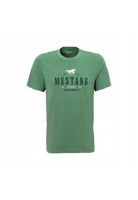 Męski T-Shirt Mustang Style Alex C Print Dark Ivy 1016683 6326. Wzór: nadruk #2