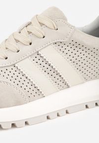 Renee - Jasnoszare Sneakersy z Zamszu Naturalnego z Ozdobnymi Paskami i Perforacją Ravinelle. Okazja: na co dzień. Zapięcie: pasek. Kolor: szary. Materiał: zamsz #4