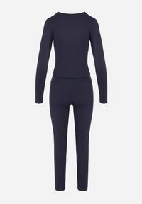 Born2be - Granatowy Komplet Sportowy Legginsy i Bluzka z Długim Rękawem Toretta. Kolor: niebieski. Wzór: aplikacja #5
