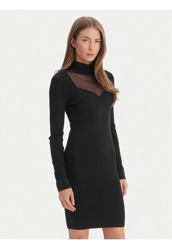 Guess Sukienka dzianinowa W6RK61 Z4842 Czarny Regular Fit. Kolor: czarny. Materiał: syntetyk