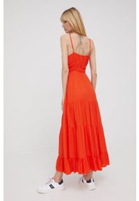 Y.A.S sukienka kolor pomarańczowy maxi rozkloszowana. Kolor: pomarańczowy. Materiał: tkanina, materiał, wiskoza. Długość rękawa: na ramiączkach. Typ sukienki: rozkloszowane. Długość: maxi