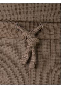 BOSS Szorty sportowe Waffle 50535884 Brązowy Regular Fit. Kolor: brązowy. Materiał: syntetyk. Styl: sportowy #2